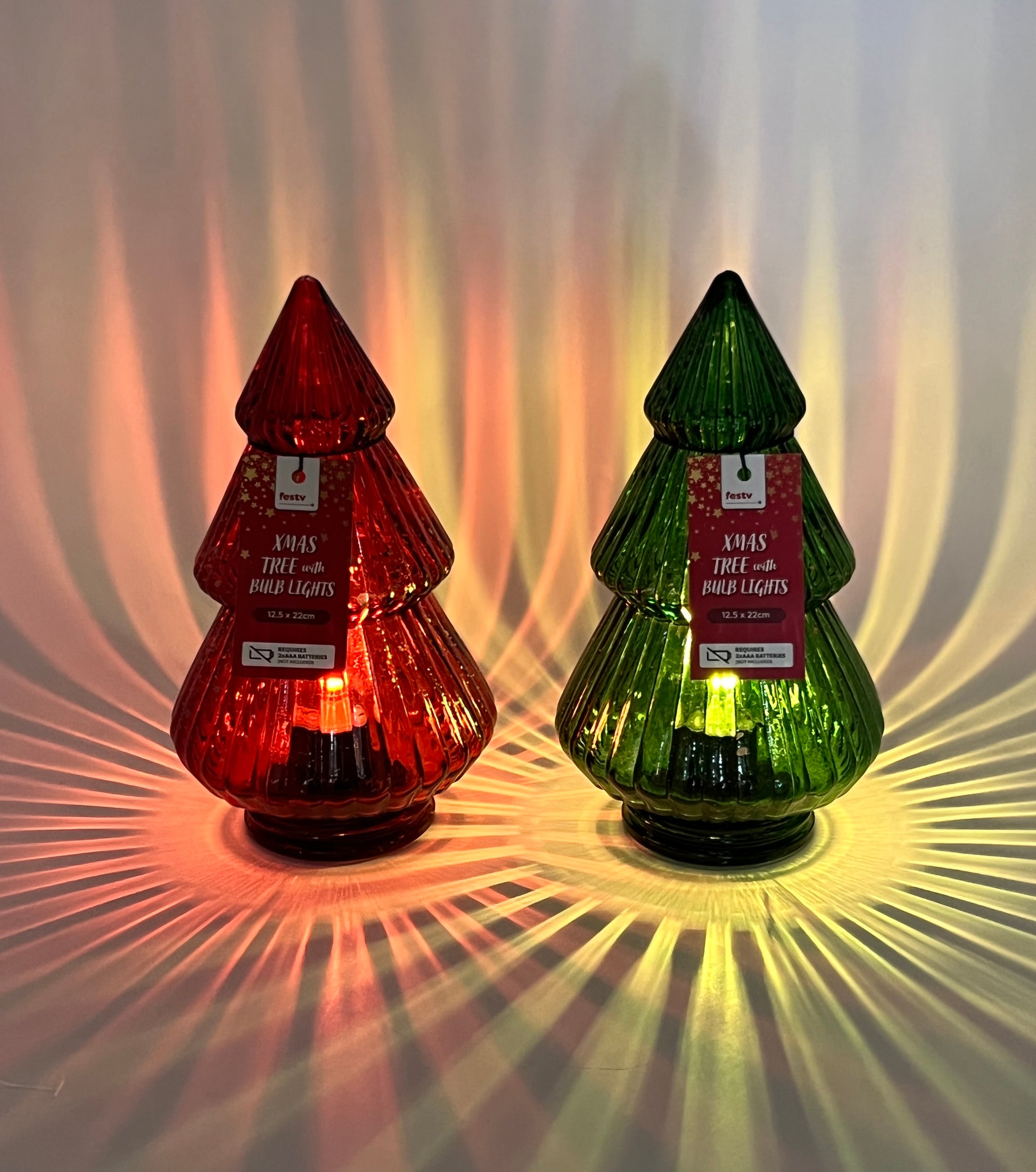 Christmas Tree with Bulb Lights, Red/Green- 12.5x22cm