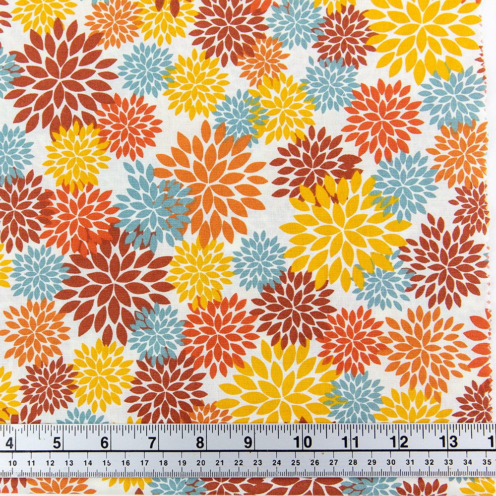 Print Craft & Quilting Fabric, Flower Petals- Width 112cm
