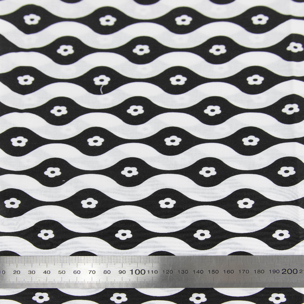 Print Craft & Quiltng Fabric, Groovy Flower -Width 110cm