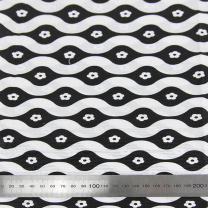 Print Craft & Quiltng Fabric, Groovy Flower -Width 110cm