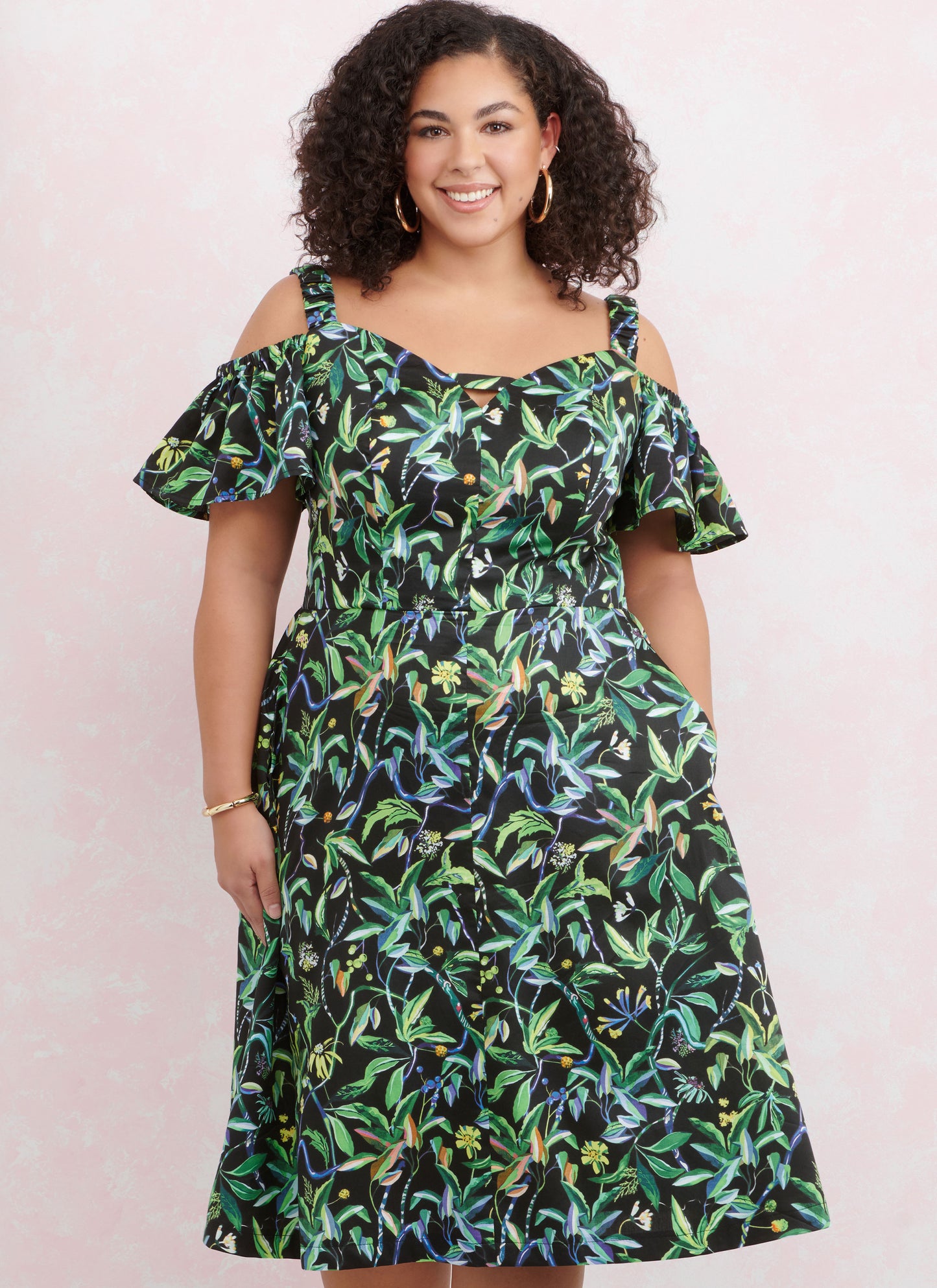 Simplicity Pattern S9919 Plus Size Dress