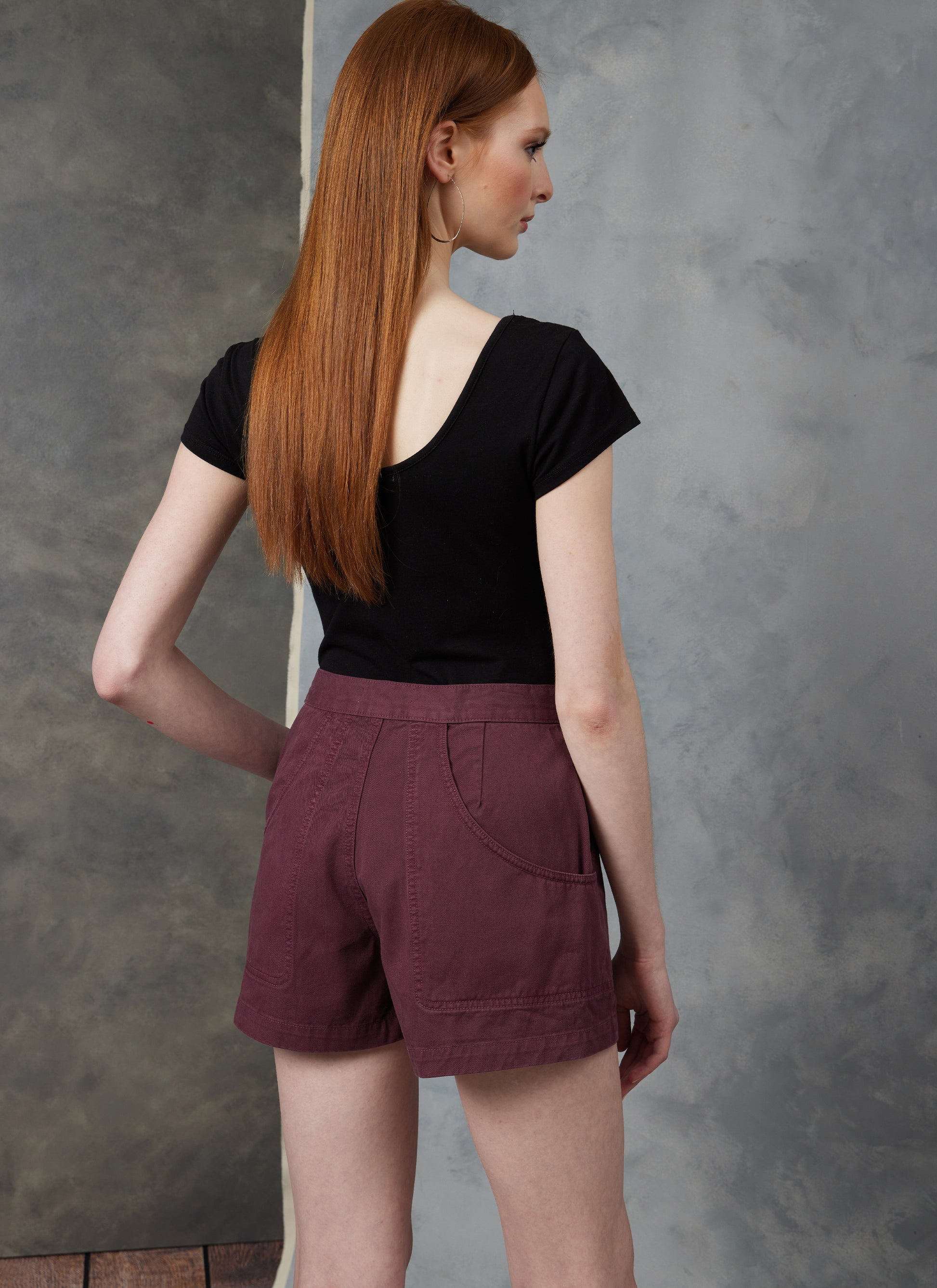 Vogue Pattern V1912 Misses' Top And Shorts