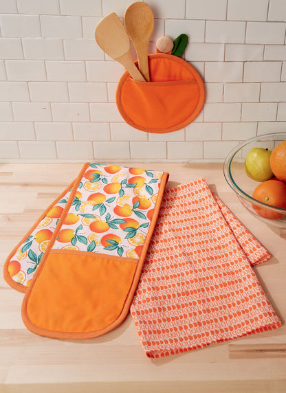 McCall's M8234 Child/Miss Apron Accessories