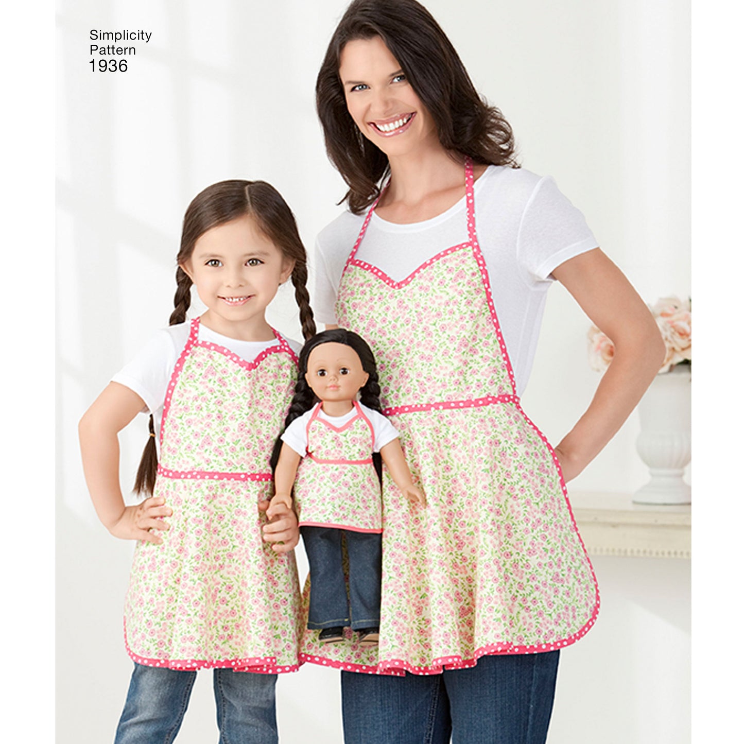 Simplicity Pattern 1936 Child's & Women's Aprons