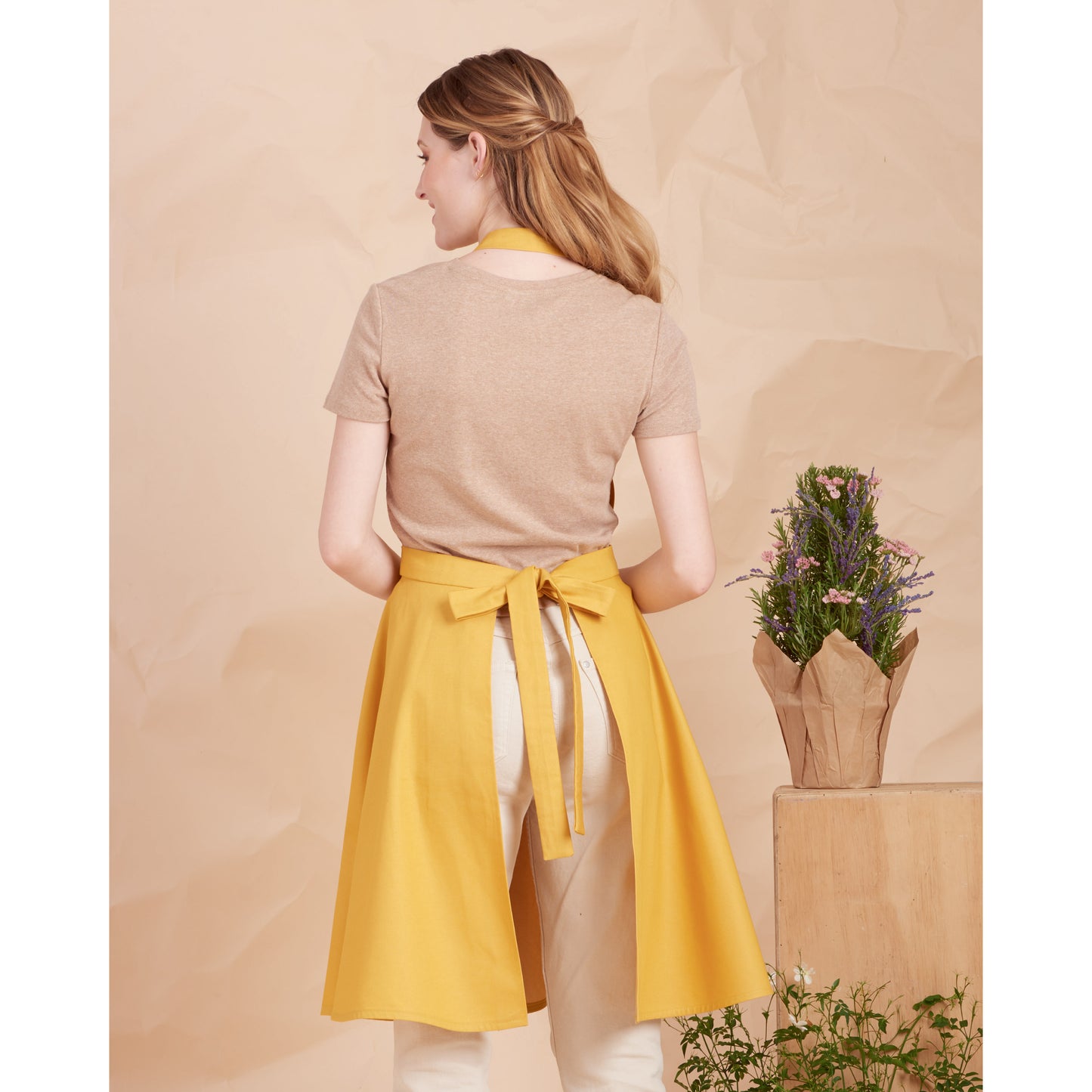 Simplicity SS9564 Misses' Aprons