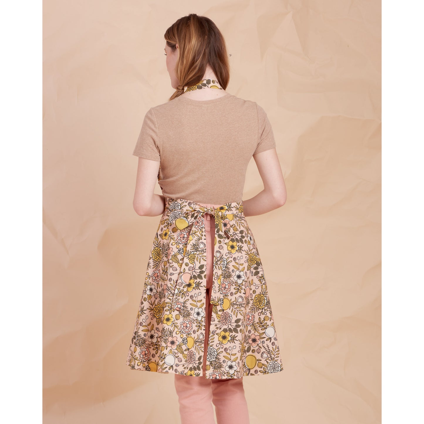 Simplicity SS9564 Misses' Aprons