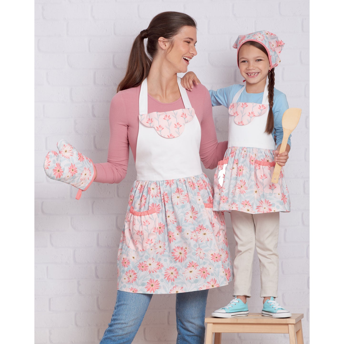 Simplicity SS9565 Child/Miss Apron, Access