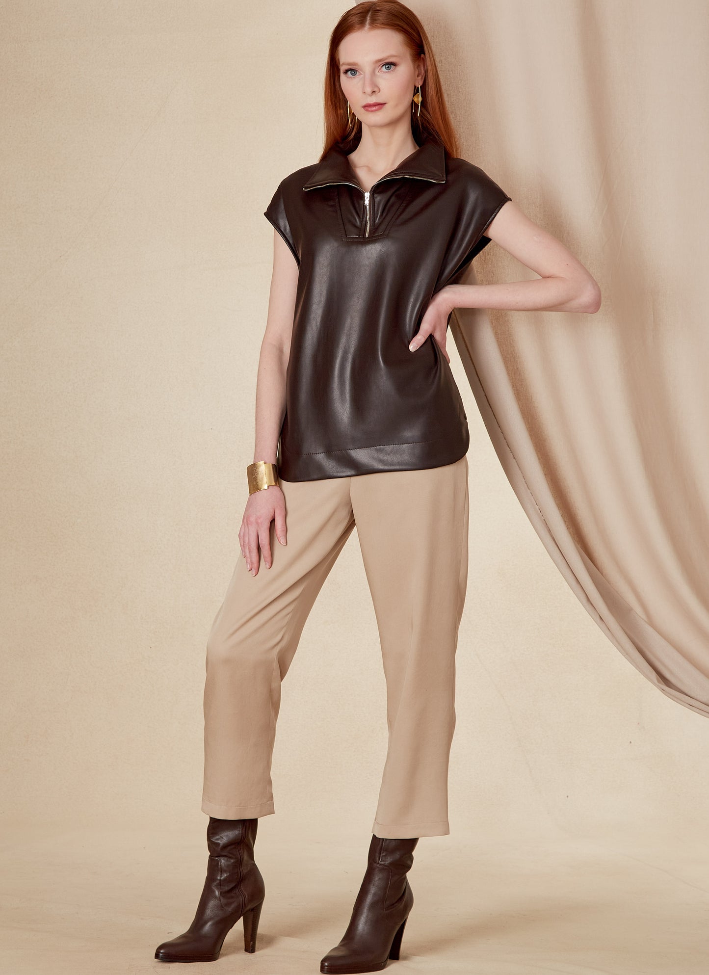 Vogue Pattern V1833  Misses' Top, Skirt and Pants