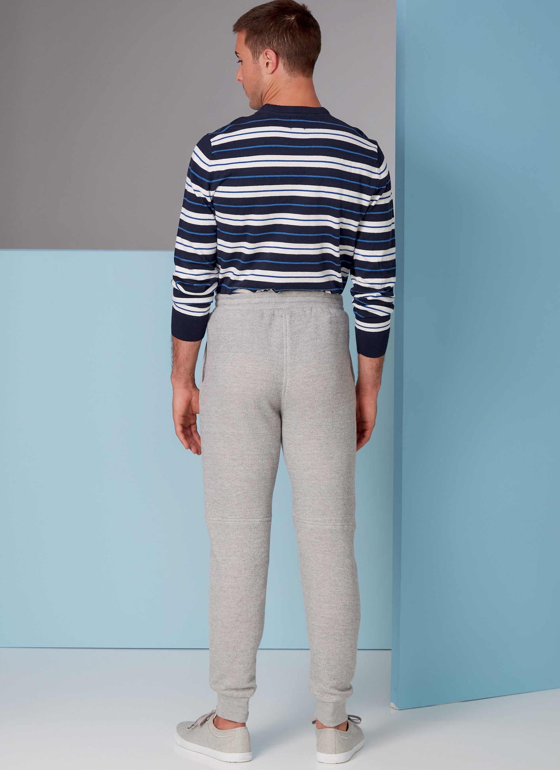 Vogue V1854 Men's Pants