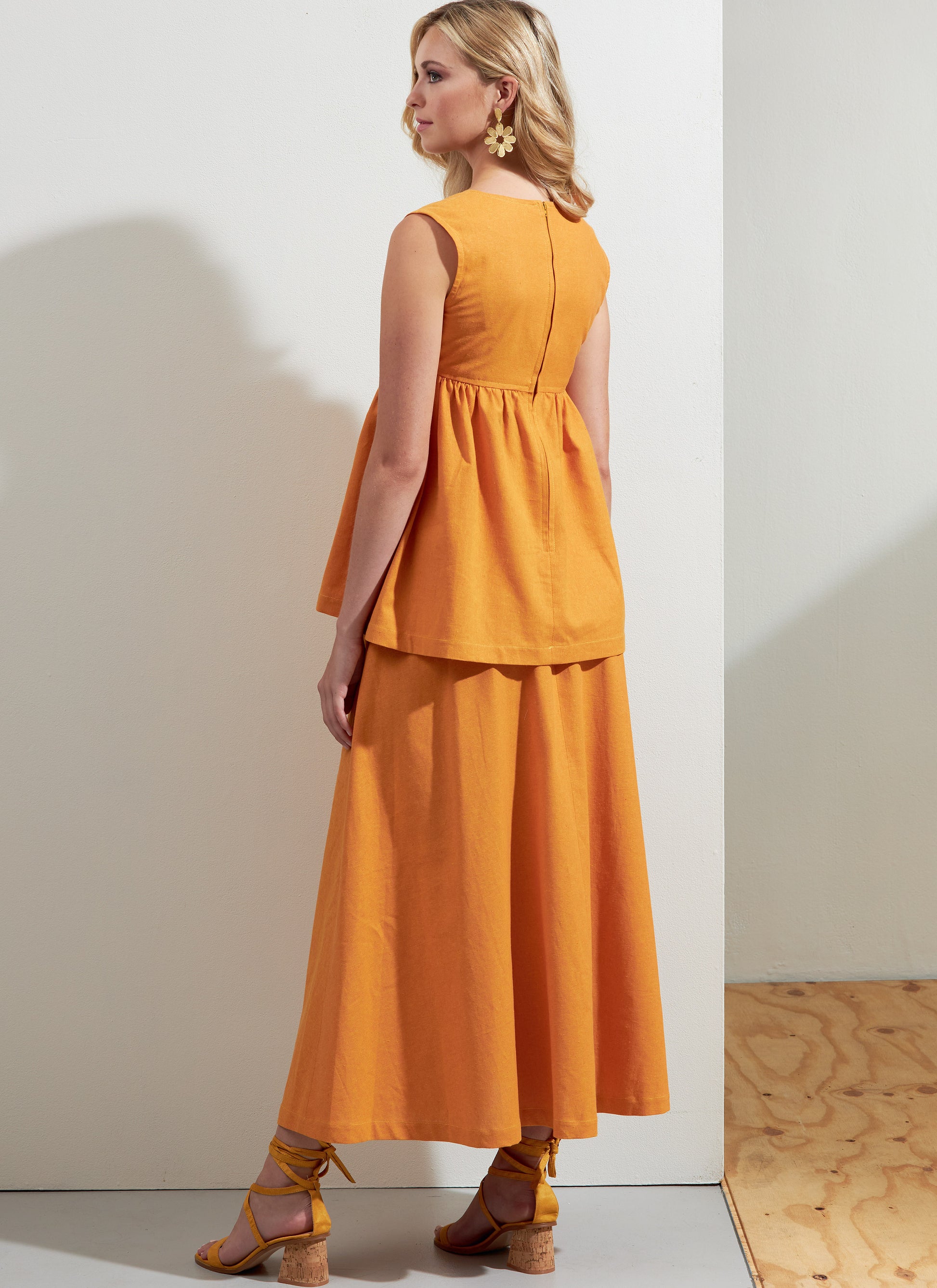 Vogue V1871 Misses Top Short Skirt