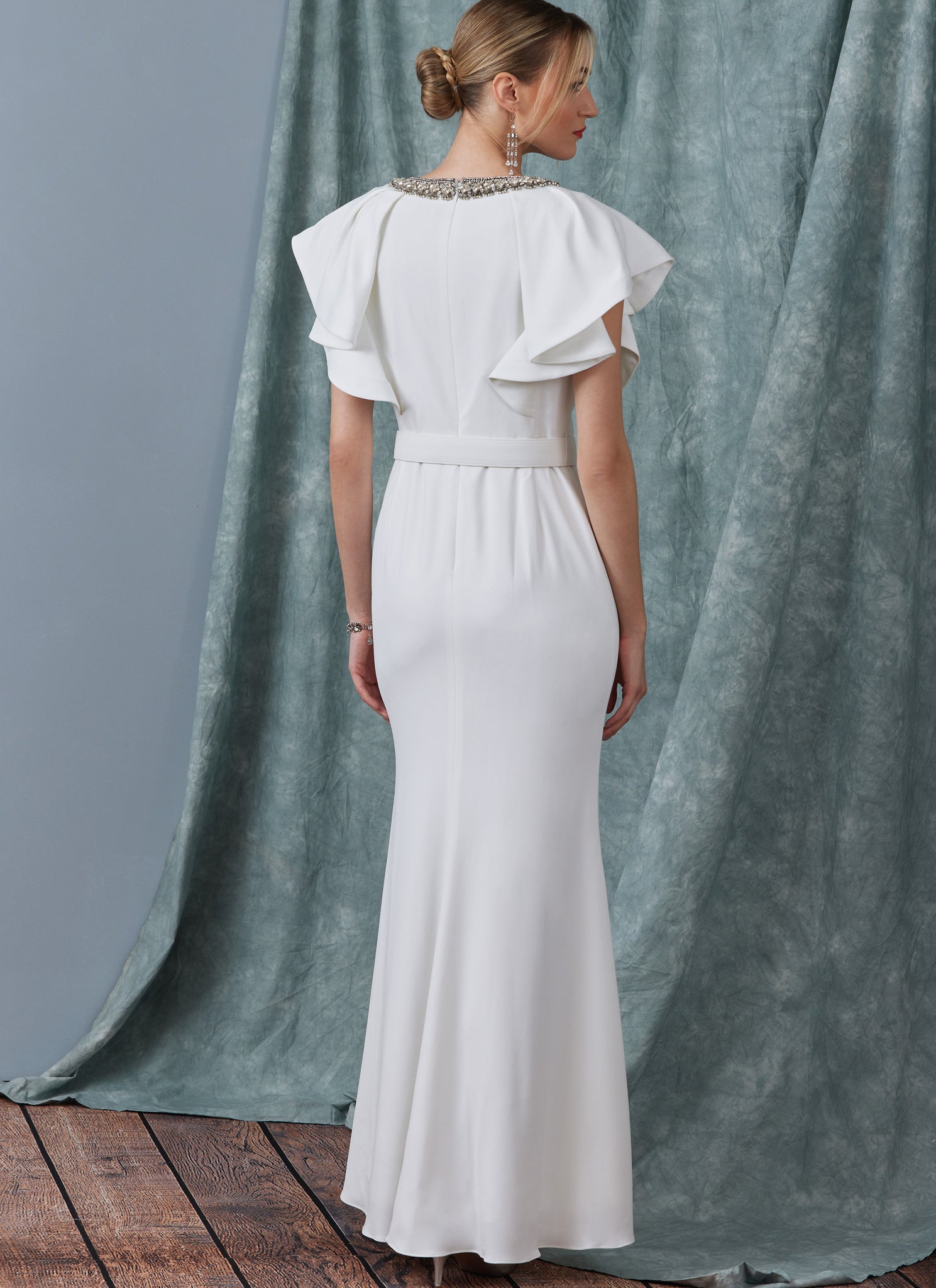  Vogue Pattern 1032 Misses Wedding Dress Size 12-14-16 : Arts,  Crafts & Sewing